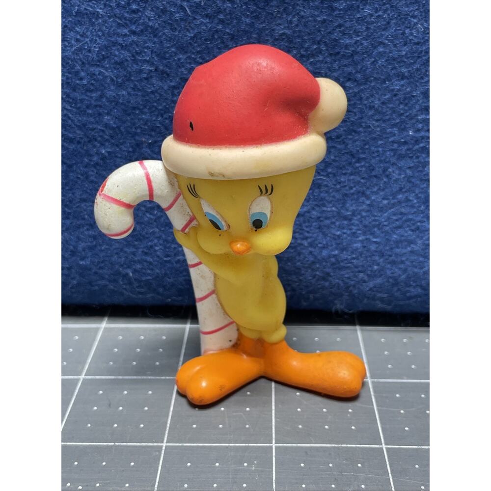 1997 Warner Bros. Tweety‎ Bird Christmas Candy Cane Figure 3.5” Hole In Hat